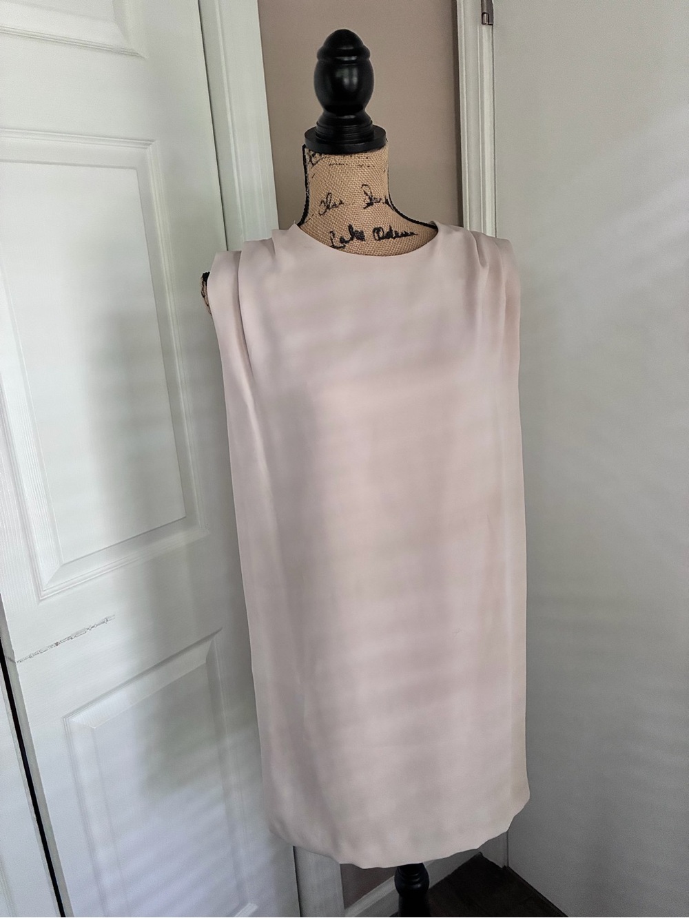 Zara Pale Blush Sleeveless Shift Dress